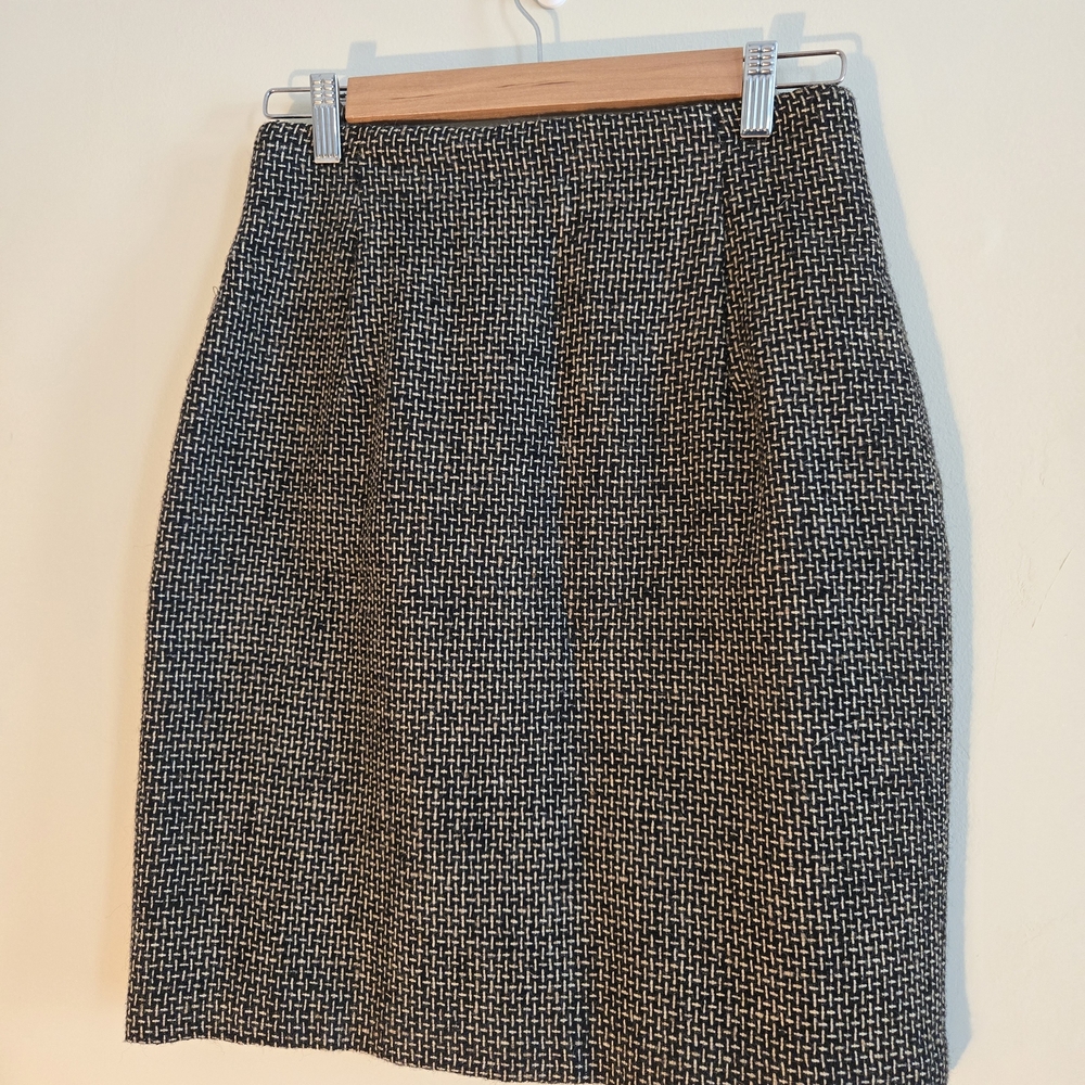 Vintage Black and White Tweed Skirt- Fully Lined
